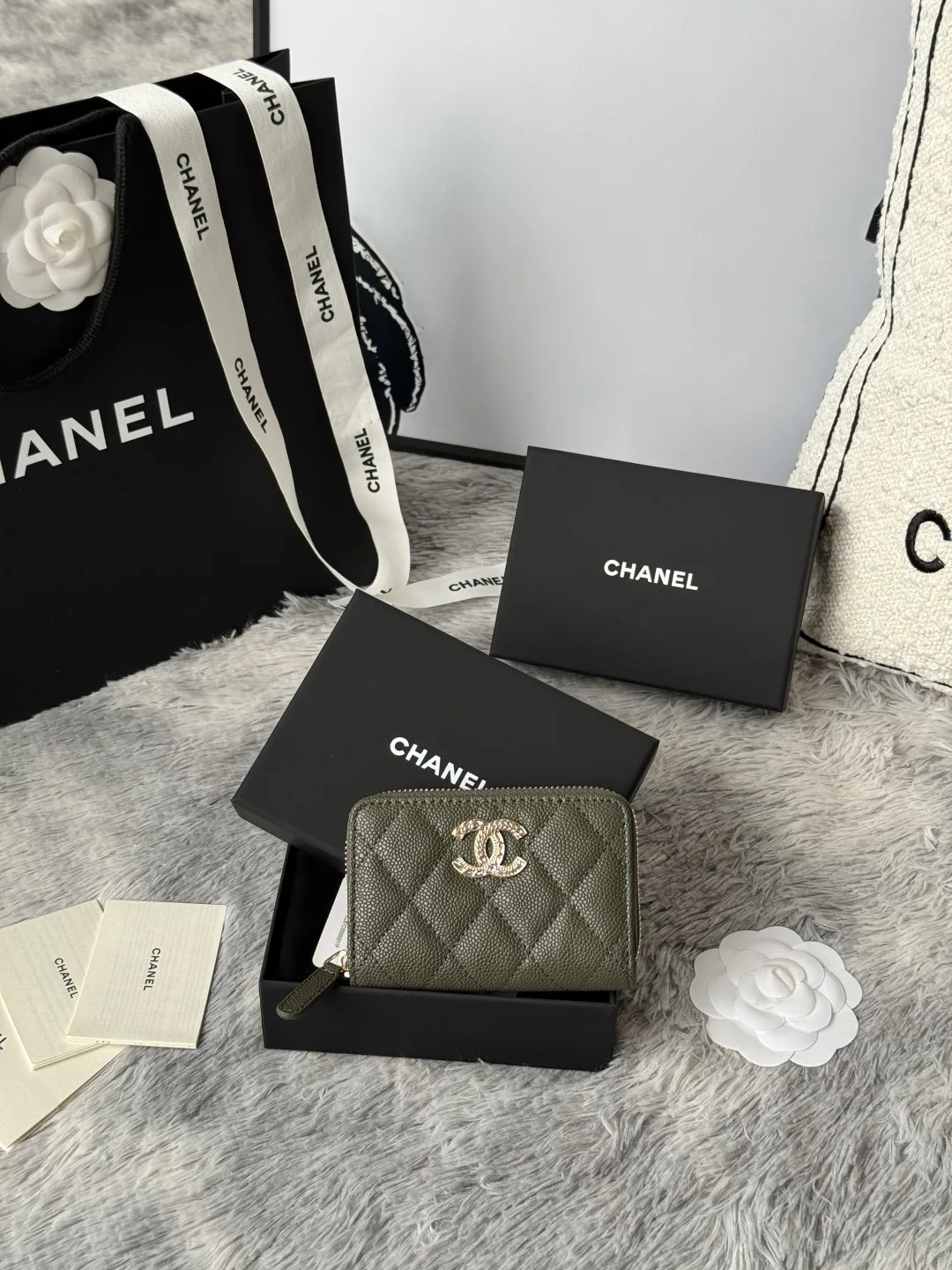 Chanel AP3045 22k embossed logo large double C card holder