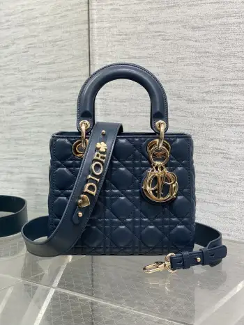Lady Di Four-Panel Series Replica Dior womens bags