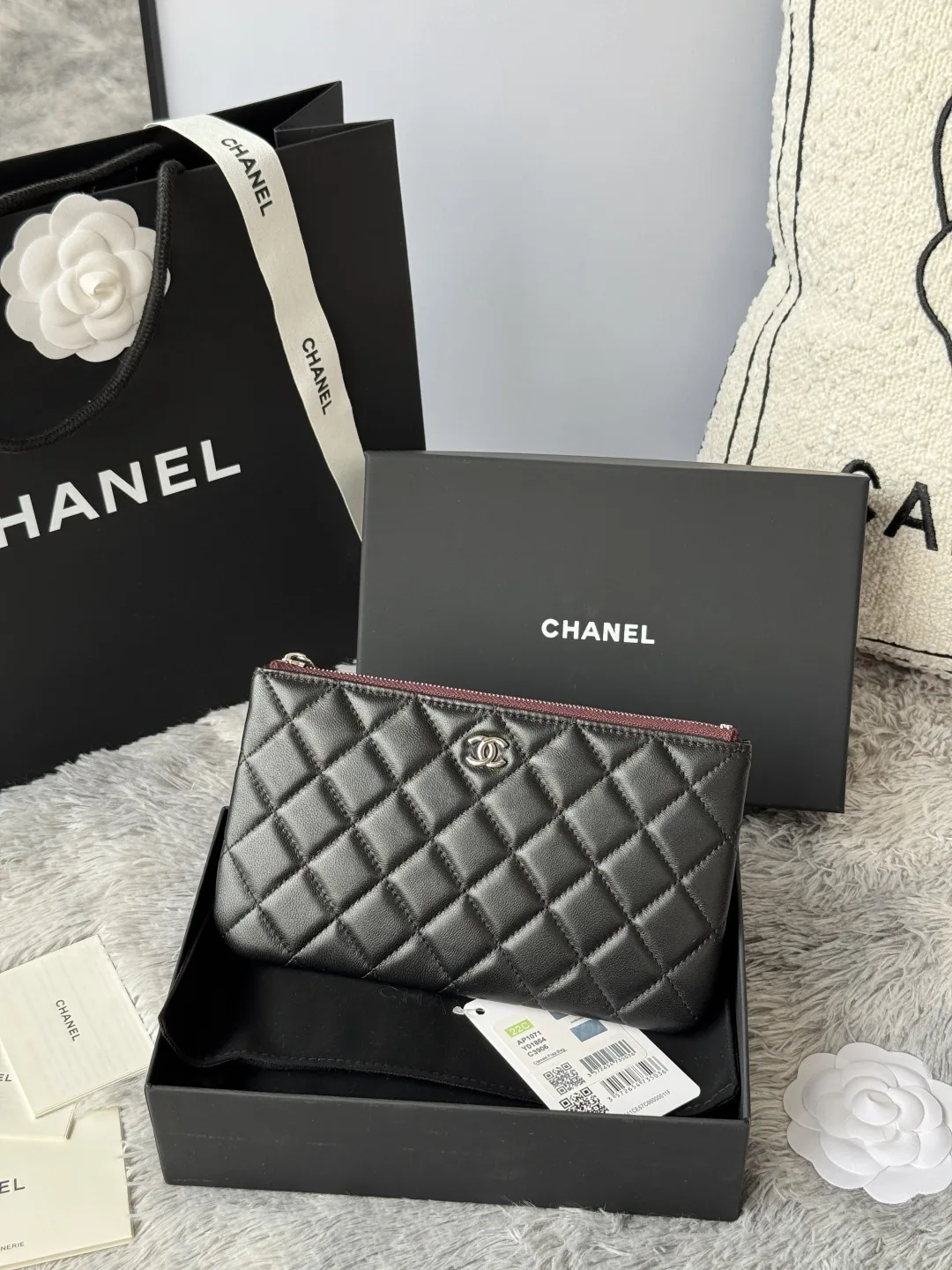Chanel AP1071 New Style Ball Pattern Diamond Zero Package Handheld Clutch Bag