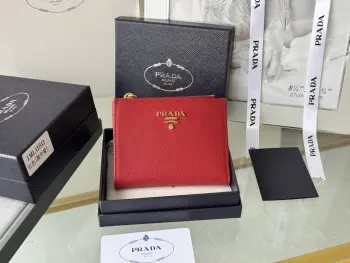 1ML050 Saffiano Leather Bifold Wallet Replica Prada wallets