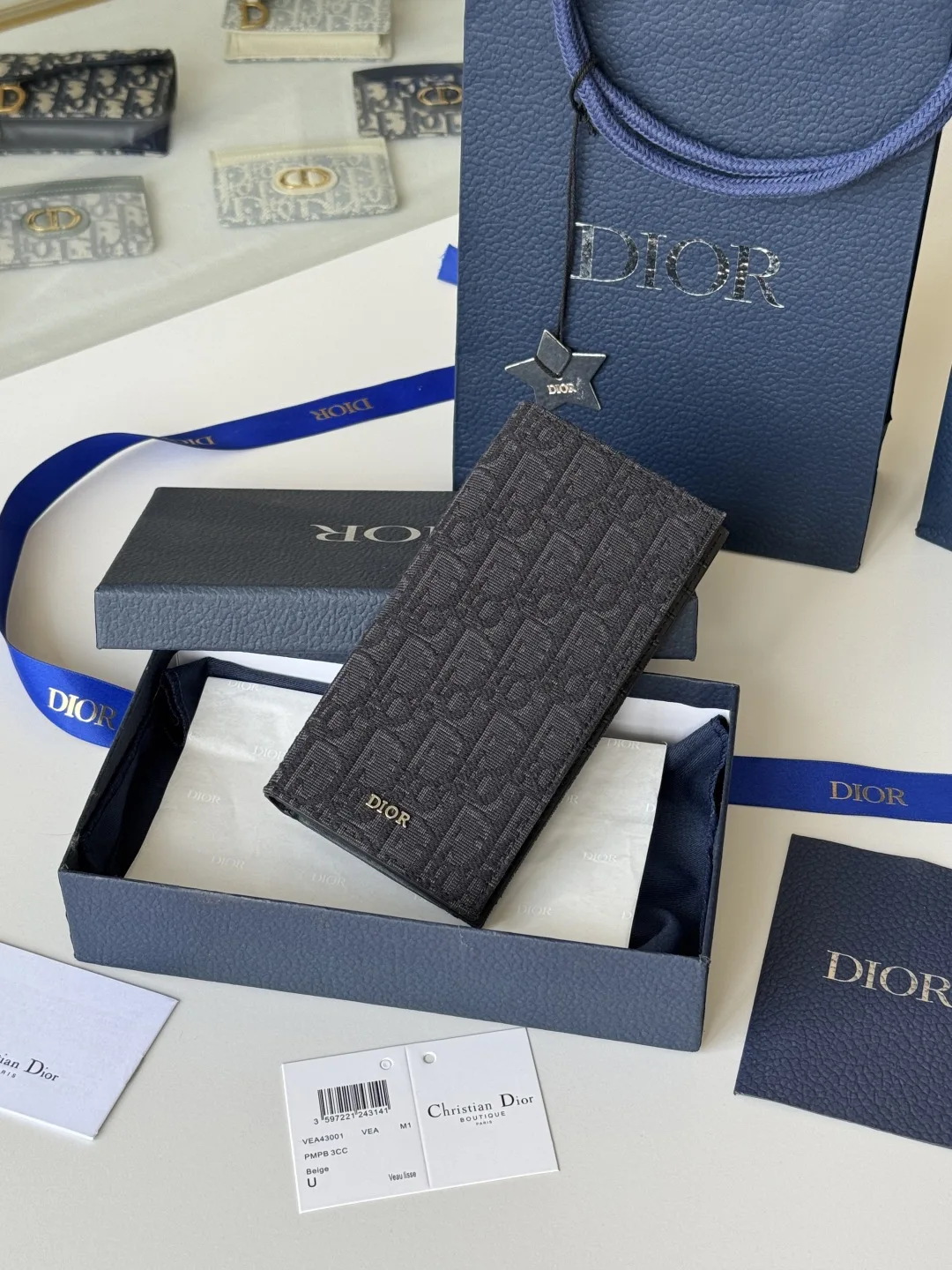 Dior 2OBBC002YSE_H05E Vertical Long Wallet Dior 2OBBC002YSE_H05E Vertical Long Wallet
