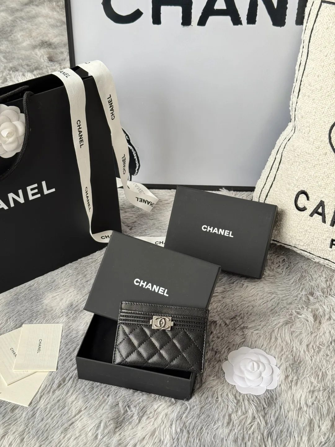 Chanel 84431 New Le Boy Cardholder