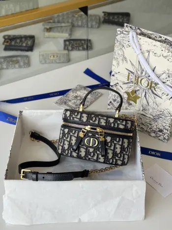 9224 30 Montaigne Mini Vanity Case Replica Dior womens bags