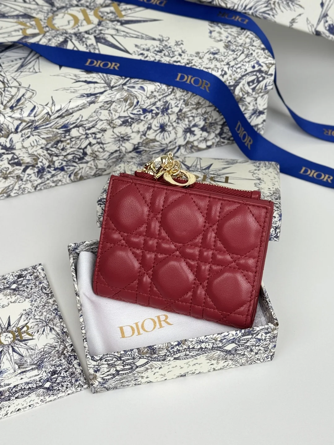 Dior S6037UBHZ_M928 Caro Dahlia Lambskin Card Holder Wallet Dior S6037UBHZ_M928 Caro Dahlia Lambskin Card Holder Wallet