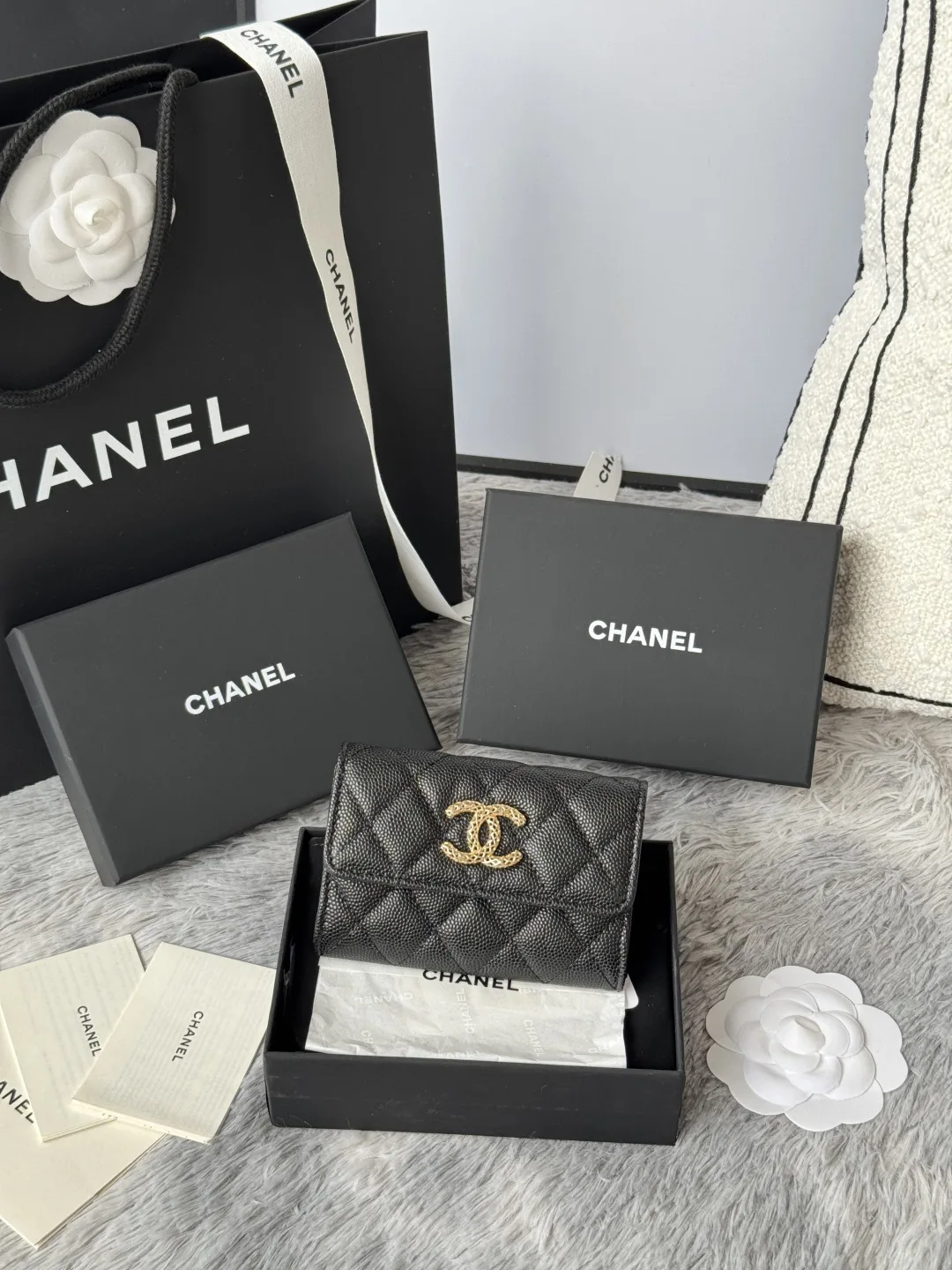 Chanel AP3187 Ball Pattern Card Holder Coin Purse