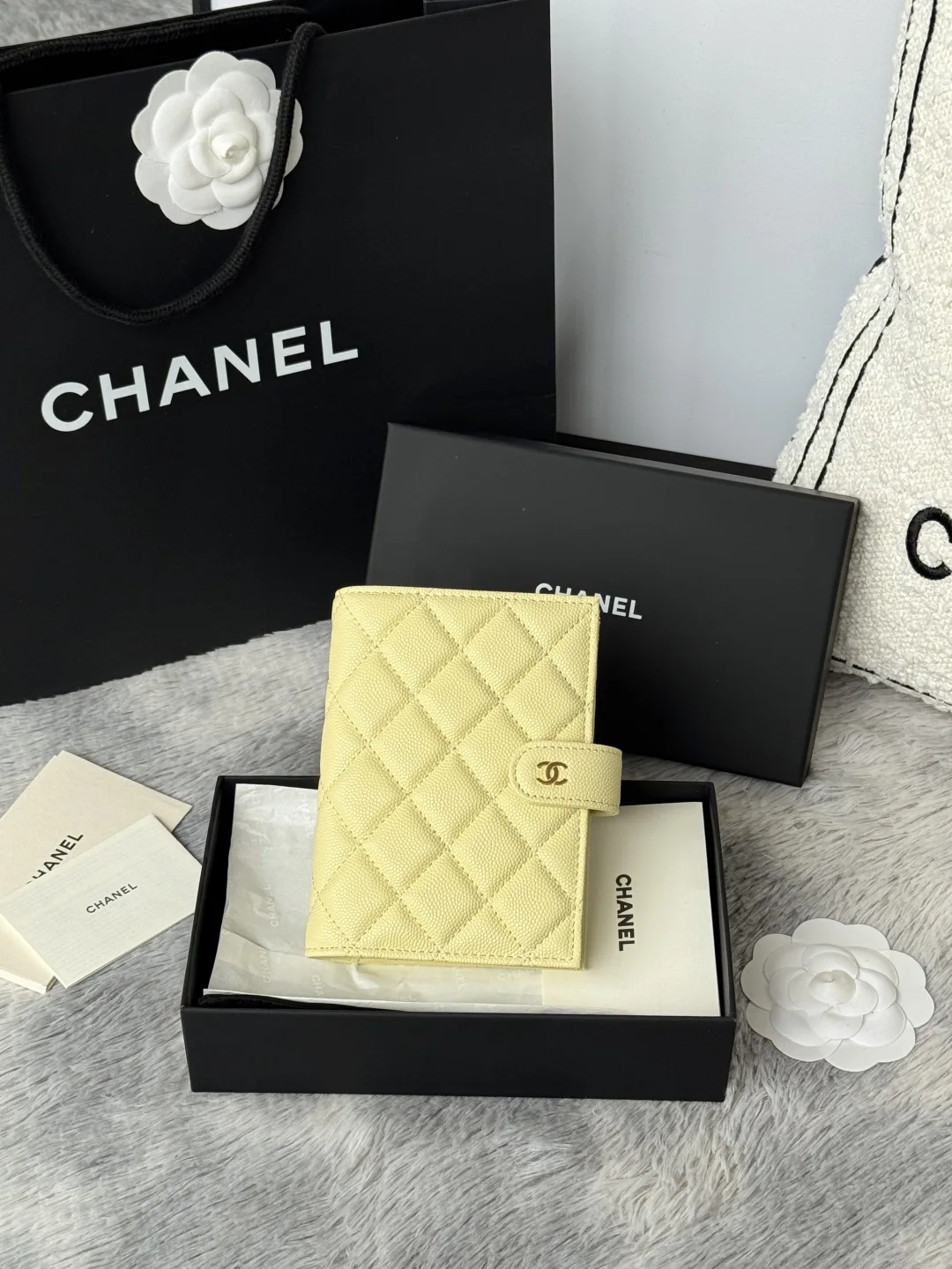 Chanel AP3196 Passport Holder Multifunctional Passport Wallet