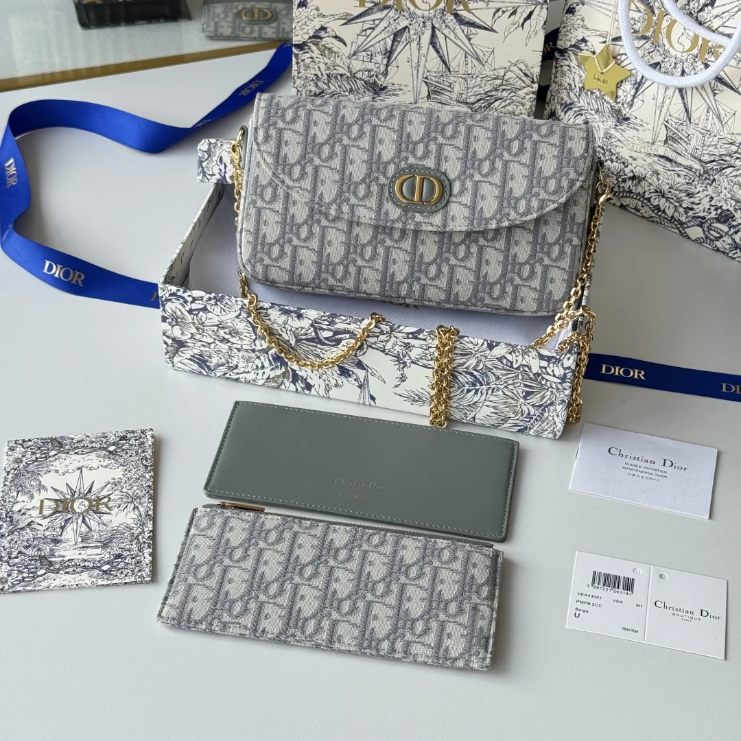 Dior S4306 Mahjong Bag Three-Piece Set, Newest Fall Winter 2025 Crossbody Bag Dior S4306 Mahjong Bag Three-Piece Set, Newest Fall Winter 2025 Crossbody Bag