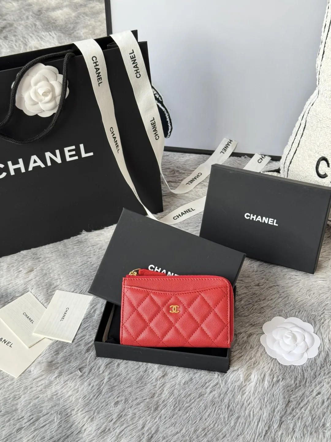 Chanel A3179 2024 7-shaped single pull card holder