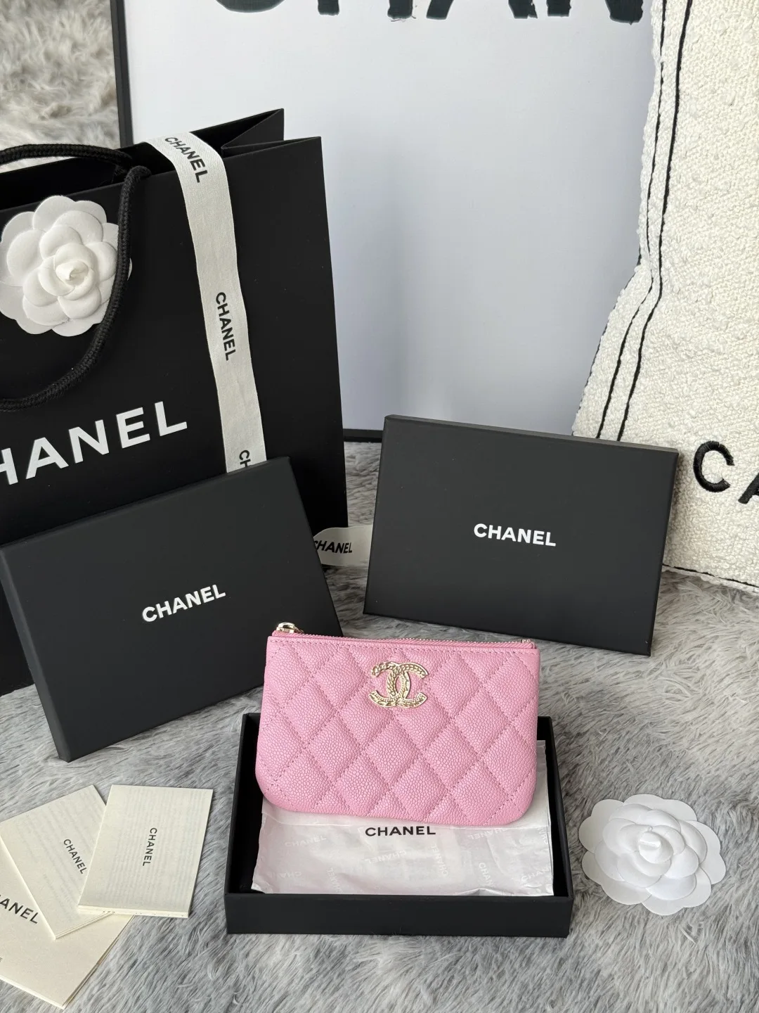 Chanel AP3049 22k Embossed Logo Double C Cardholder