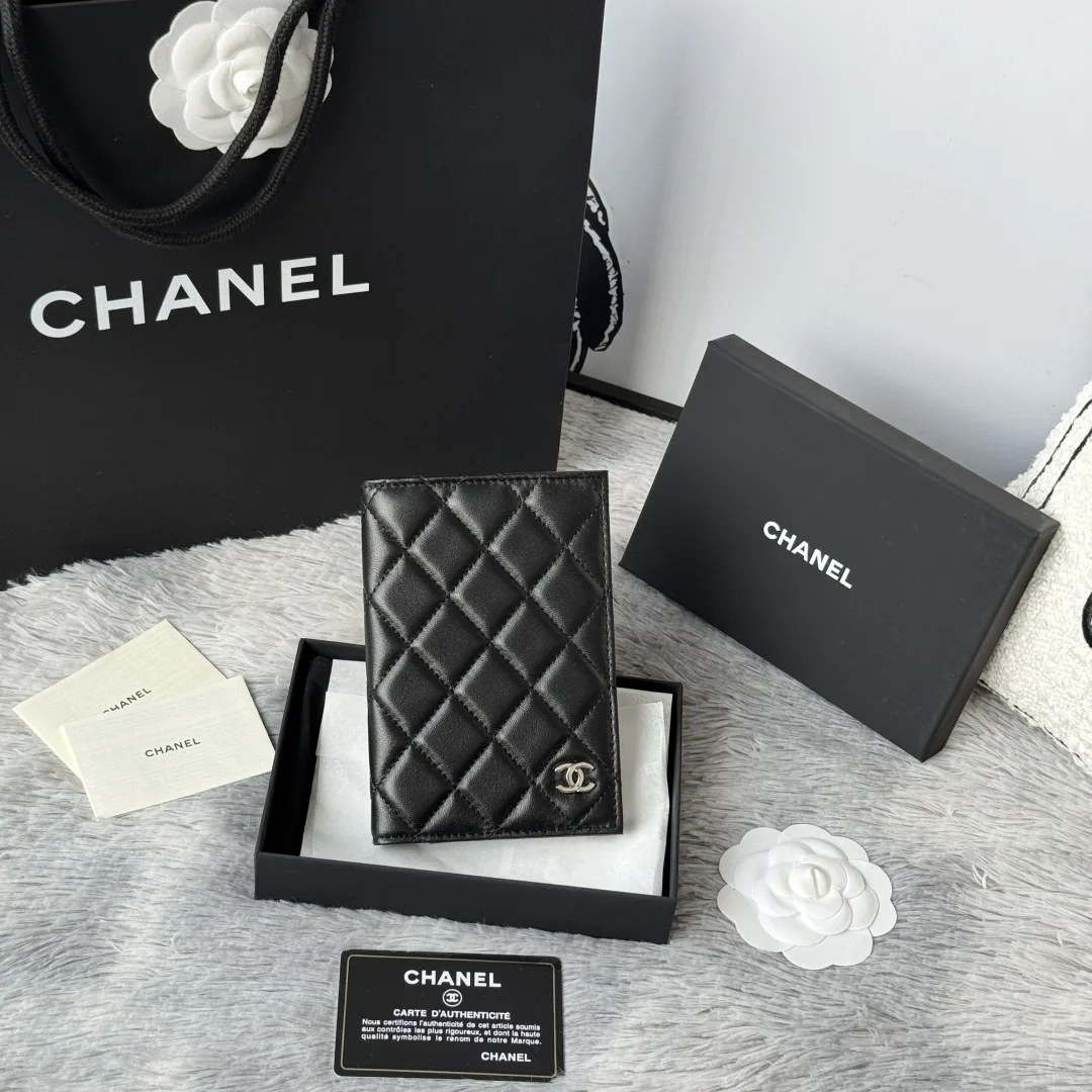 Chanel AP3197 Classic Passport Holder
