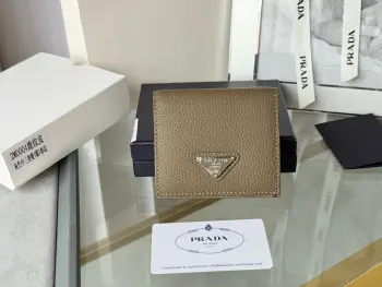 2MO004 Deer Leather Unisex Bifold Wallet Replica Prada wallets