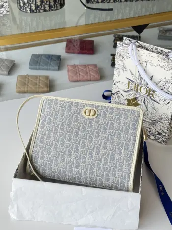 Montaigne 30 Clutch S2107UTZQ-M928-TU Replica Dior clutches