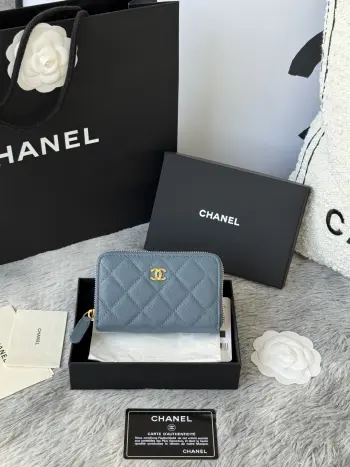 3686 Medium Oversized Zipper Pouch Replica Chanel wallets