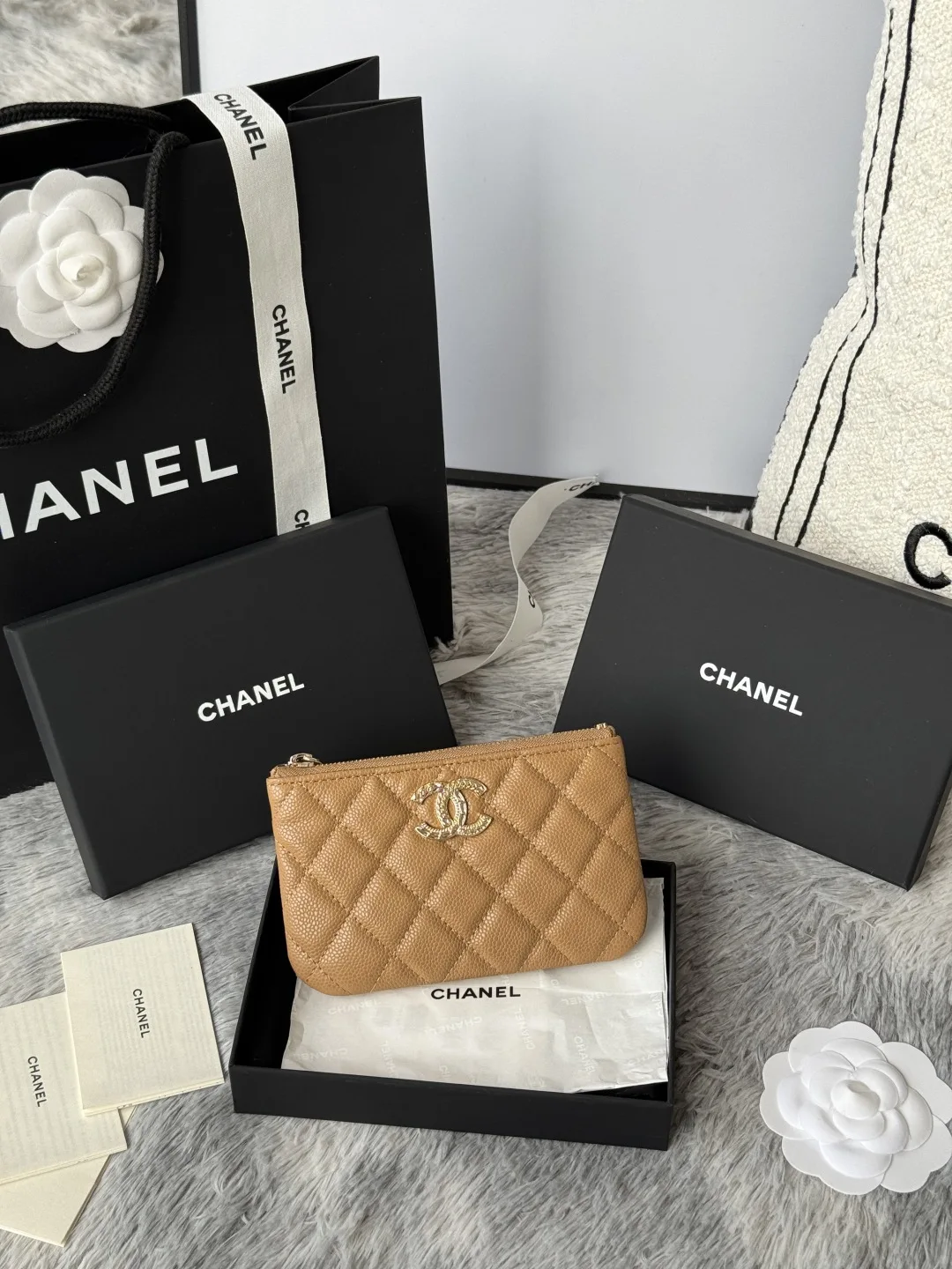 Chanel AP3049 22k embossed logo large double C card holder