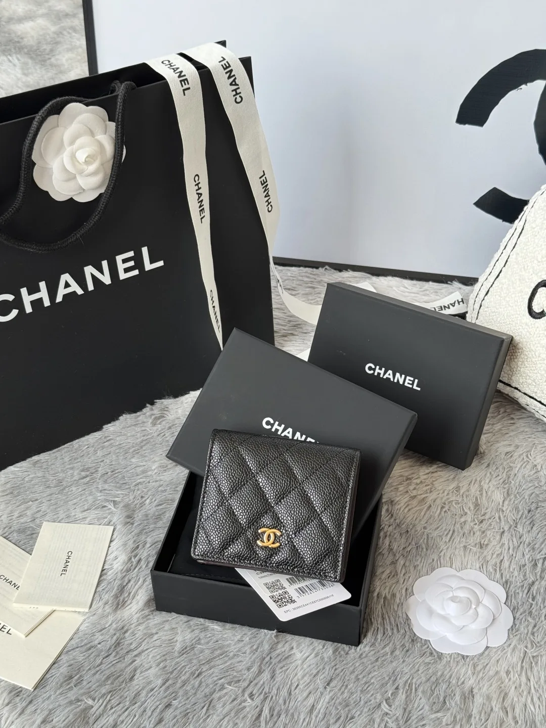 Chanel A84028 Folded Short Wallet