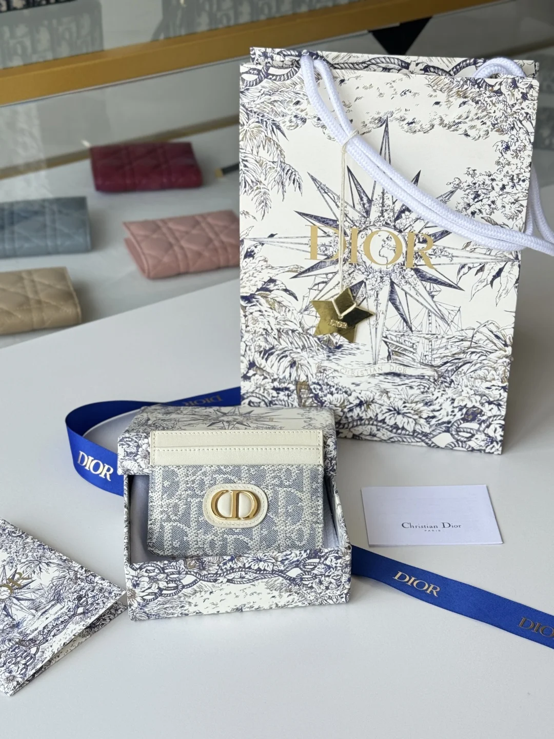 Dior S2152 30 Montaigne Card Holder