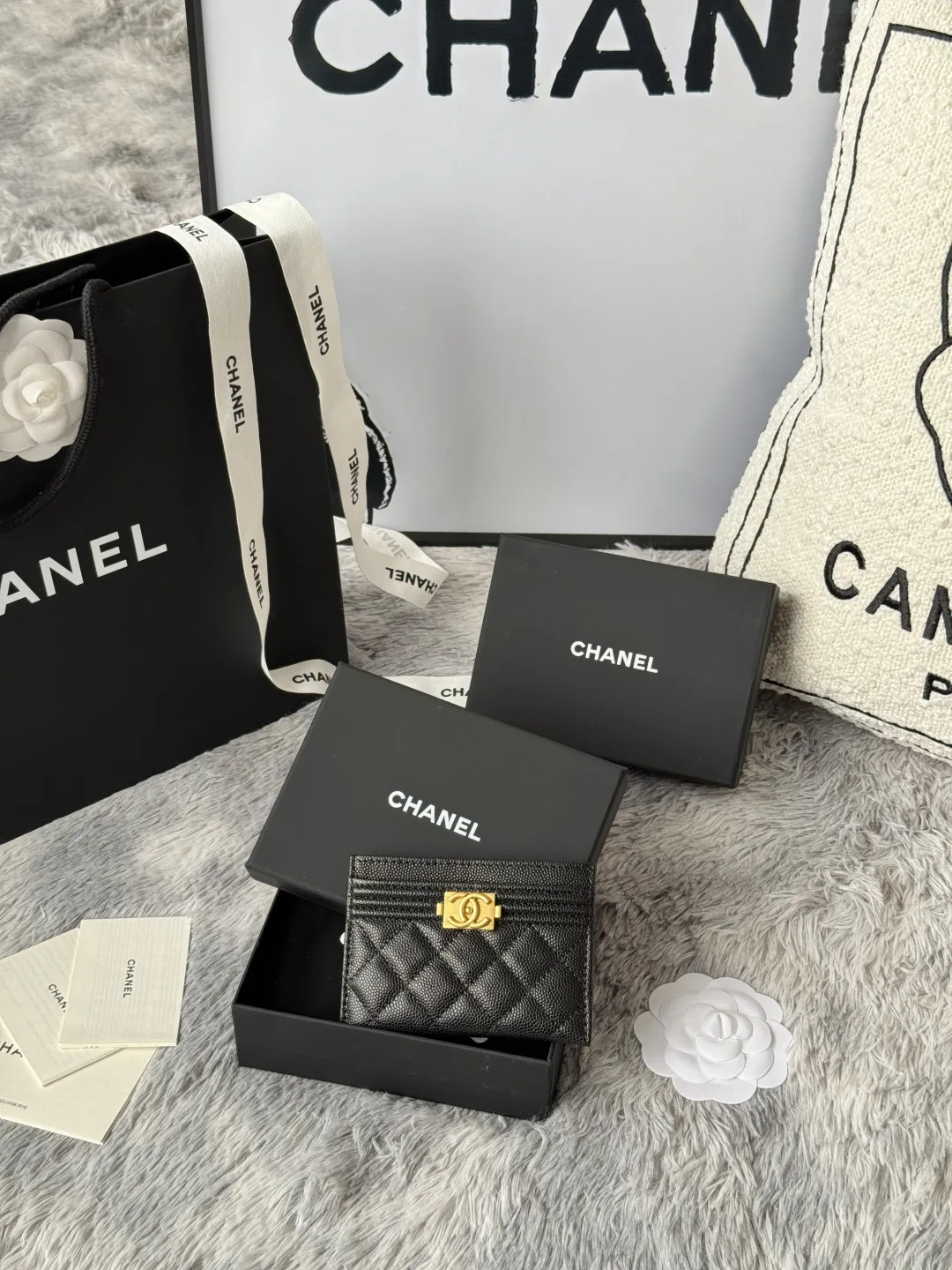 Chanel 84431 New Le Boy Cardholder