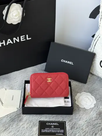 3686 Medium Oversized Zipper Pouch Replica Chanel wallets