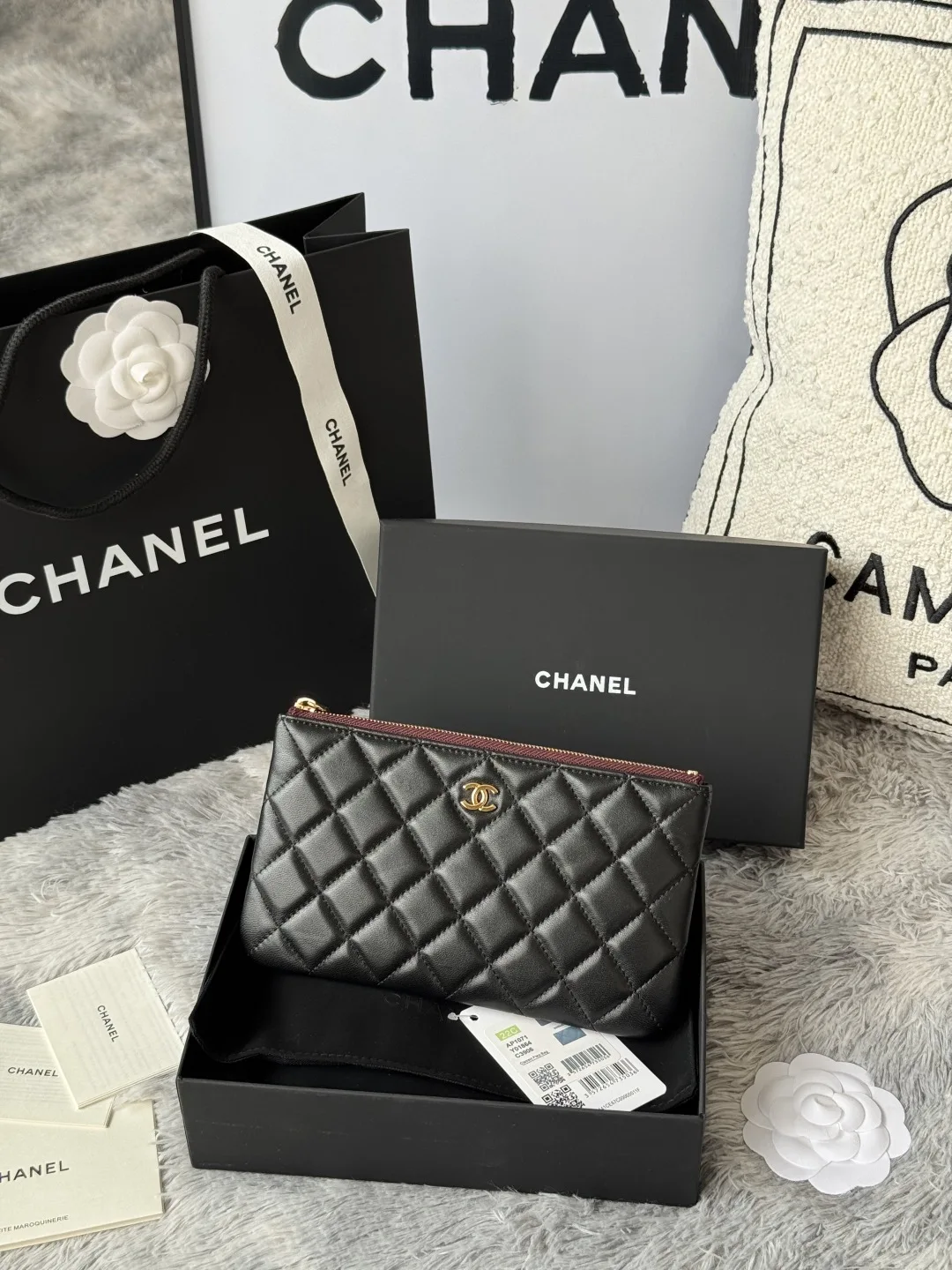 Chanel AP1071 New Style Ball Pattern Diamond Zero Package Handheld Clutch Bag