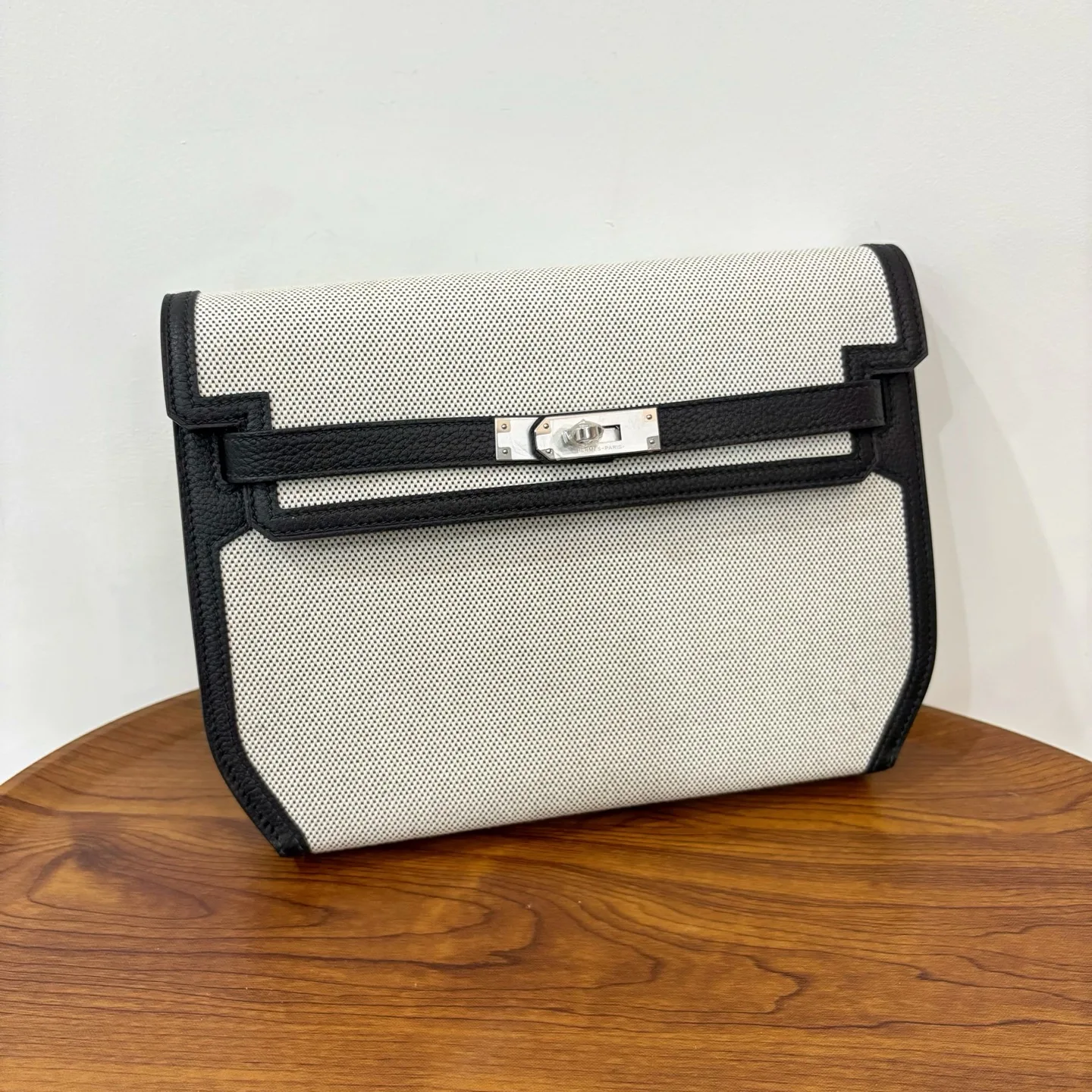 Hermes Kelly Depesches 25cm Clutch for Men and Women Hermes Kelly Depesches 25cm Clutch for Men and Women