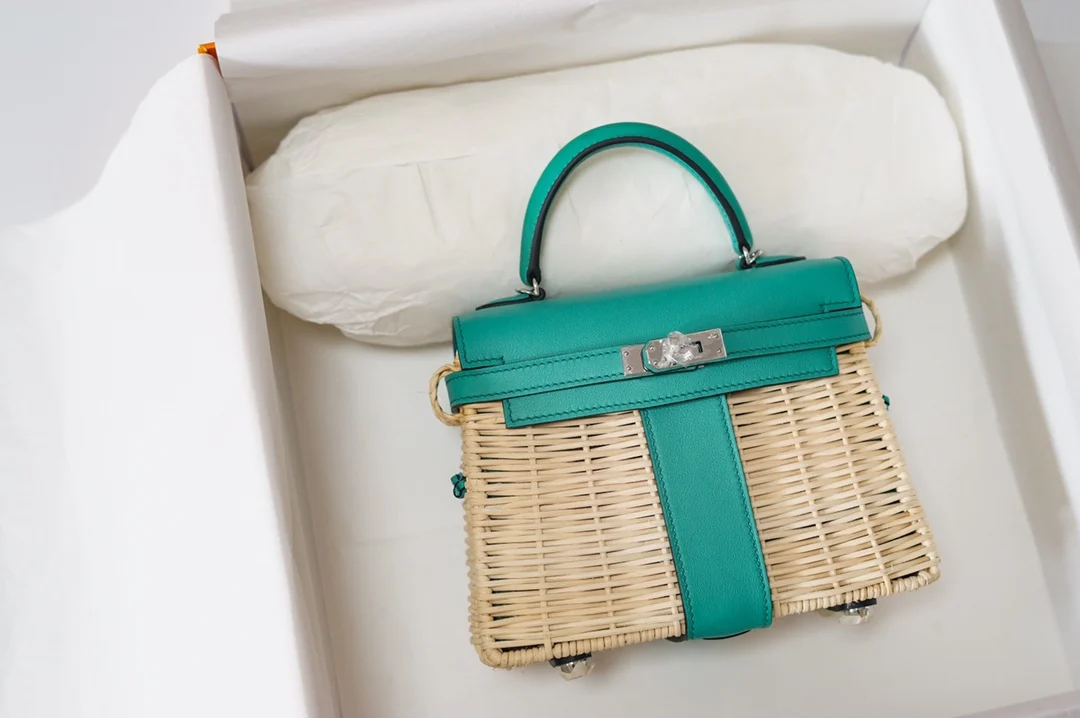 Hermes Kelly Picnic 20cm Handbag