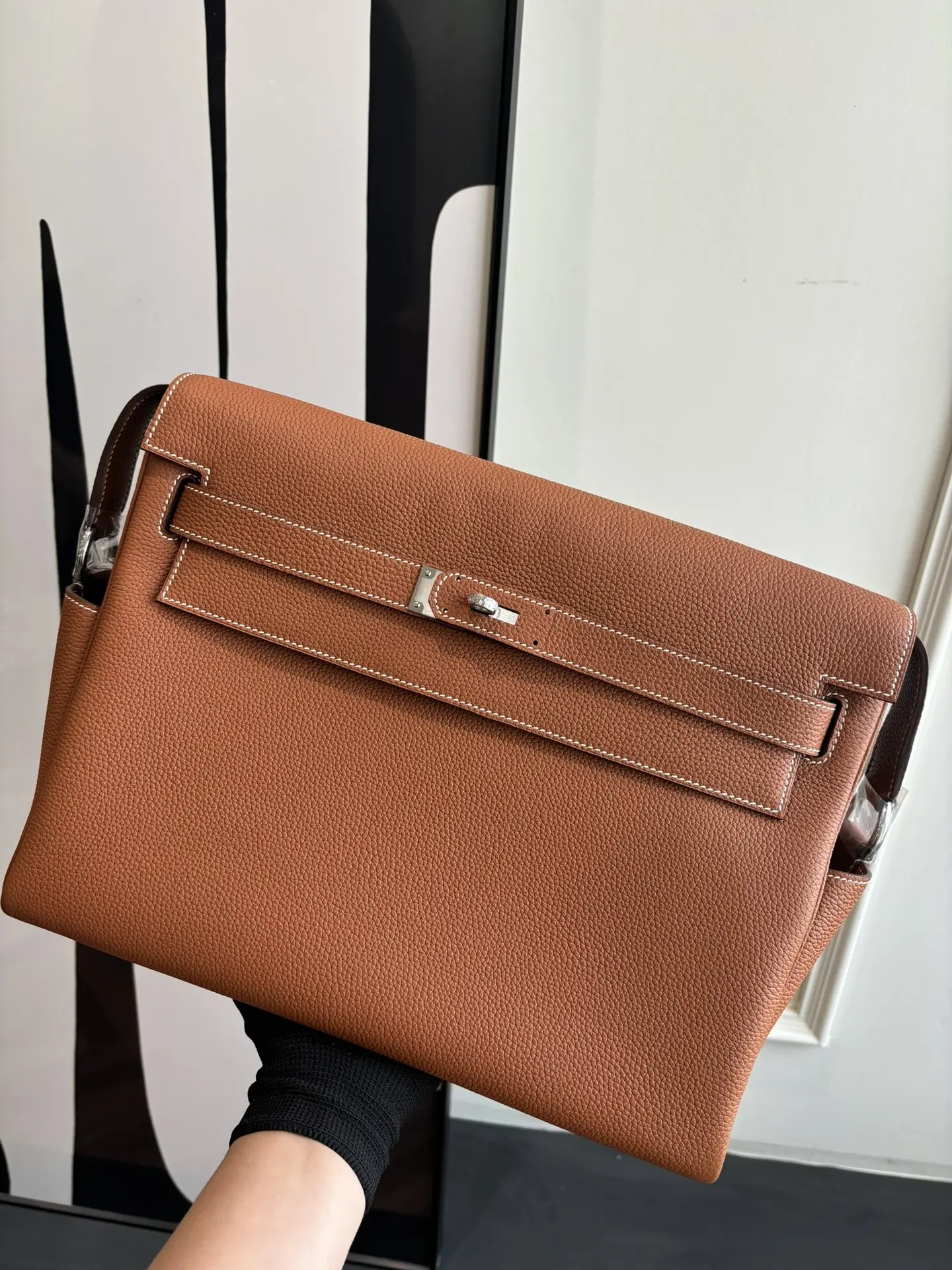Hermes Kelly Messenger 32cm messenger bag