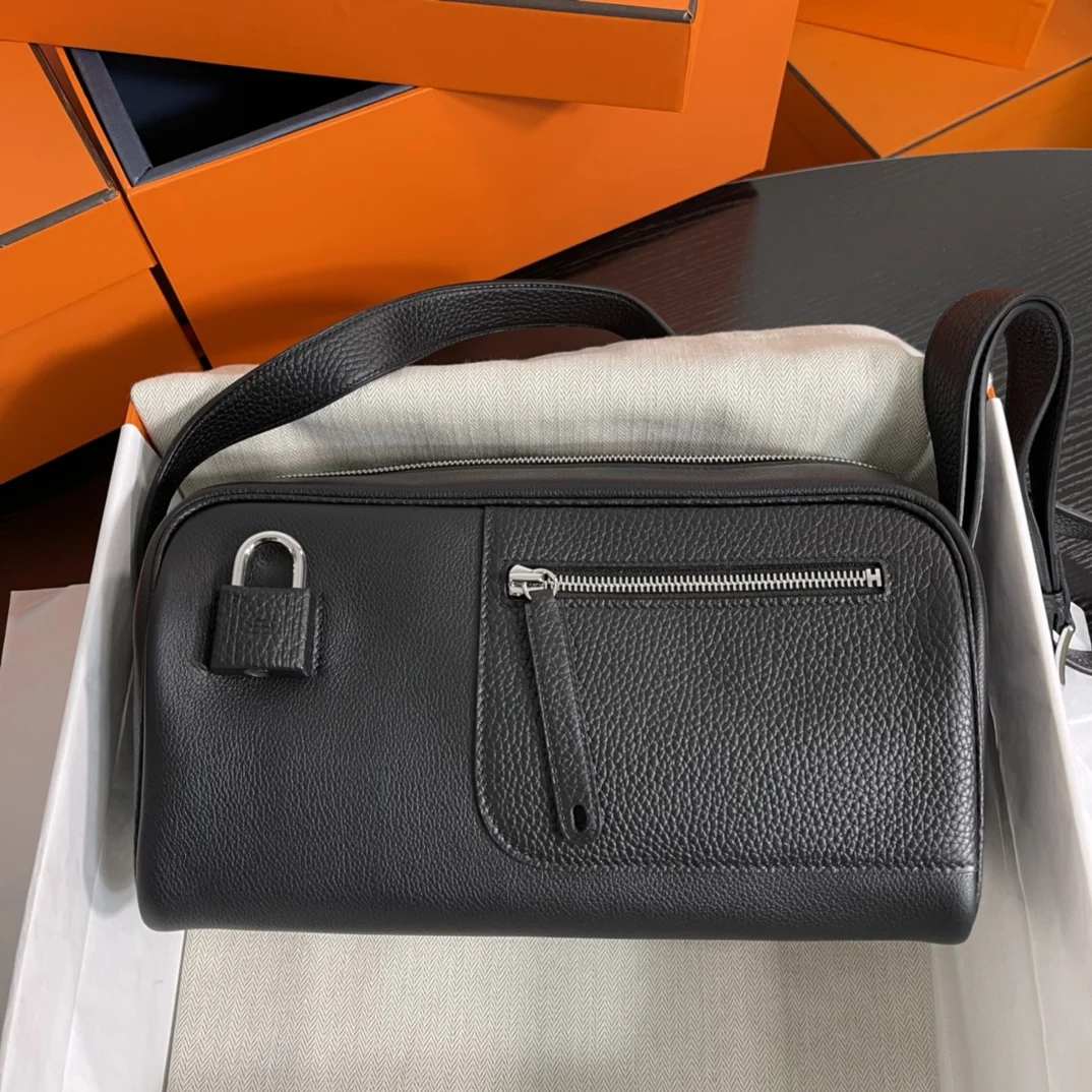 Hermes Boston Nouveau On Boby Crossbody Bag