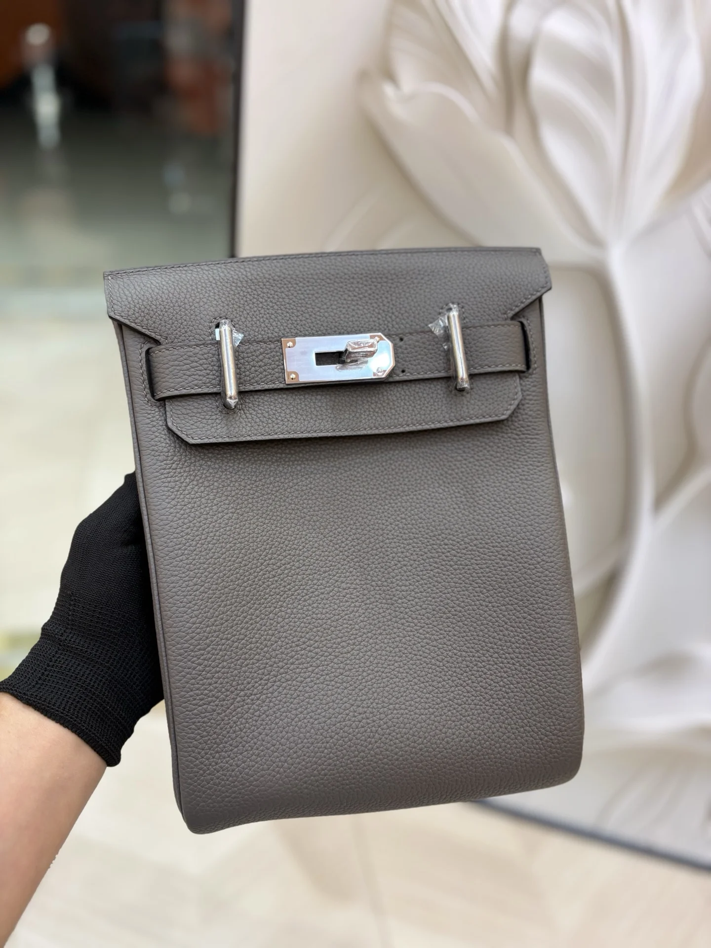 Hermes Hac a dos Trumpet Backpack 21cm Men s and Women s Chest Bag