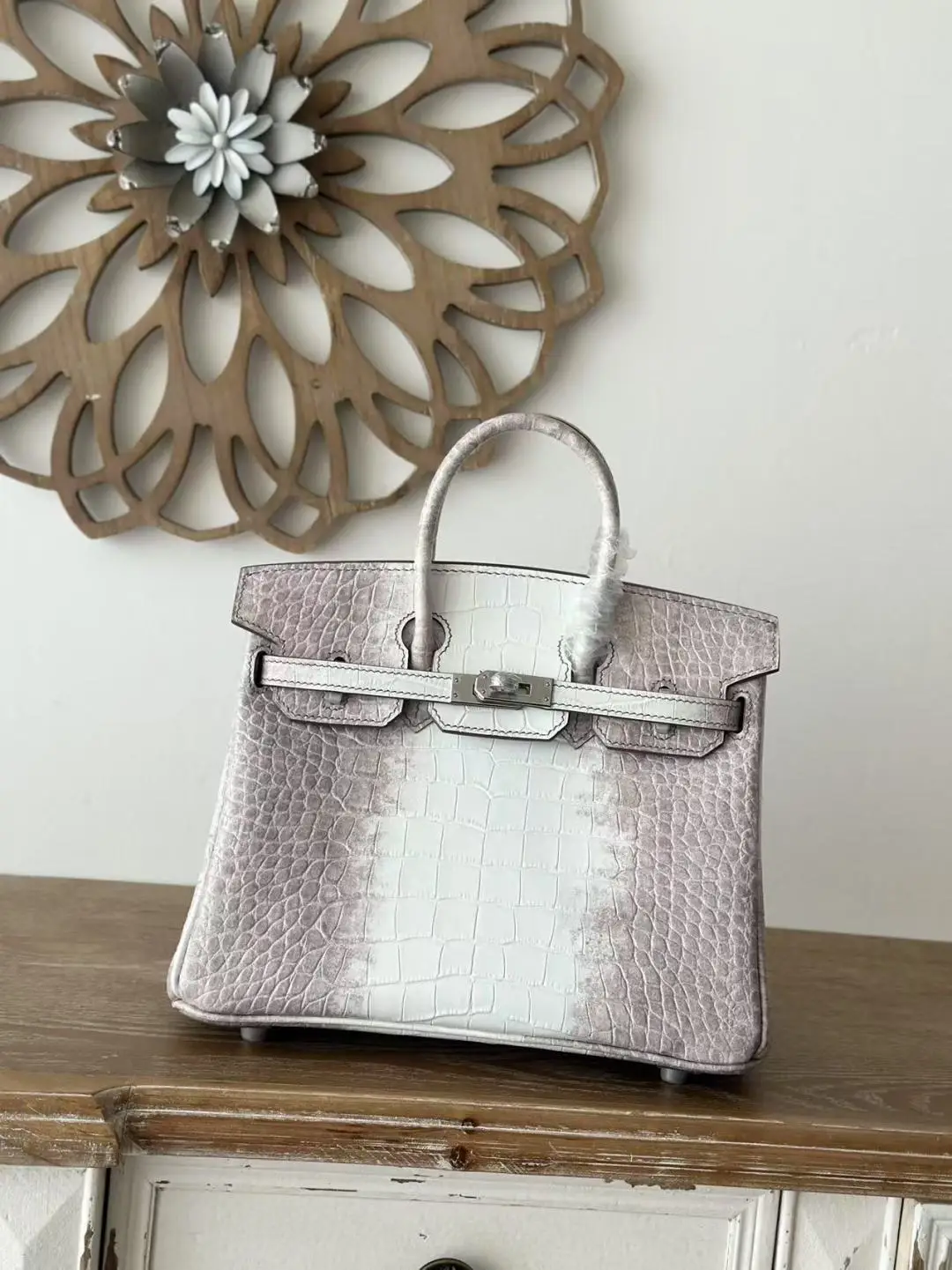 Hermes Birkin 25cm Faux Crocodile-Embossed Cowhide Leather Handbag