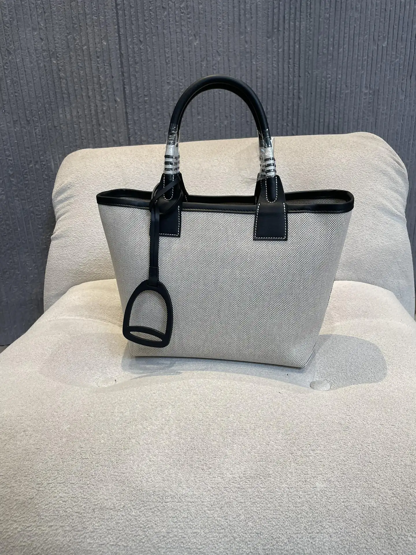 Hermes Steeple 25cm Women s Handbag