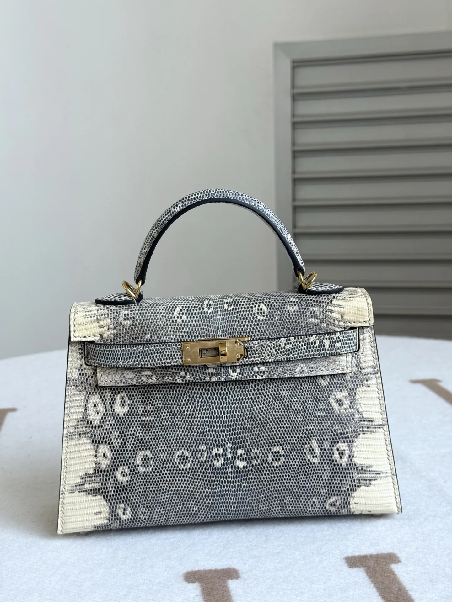 Hermes Kelly II 19cm Imported Original Lizard Leather Ladies Handbag