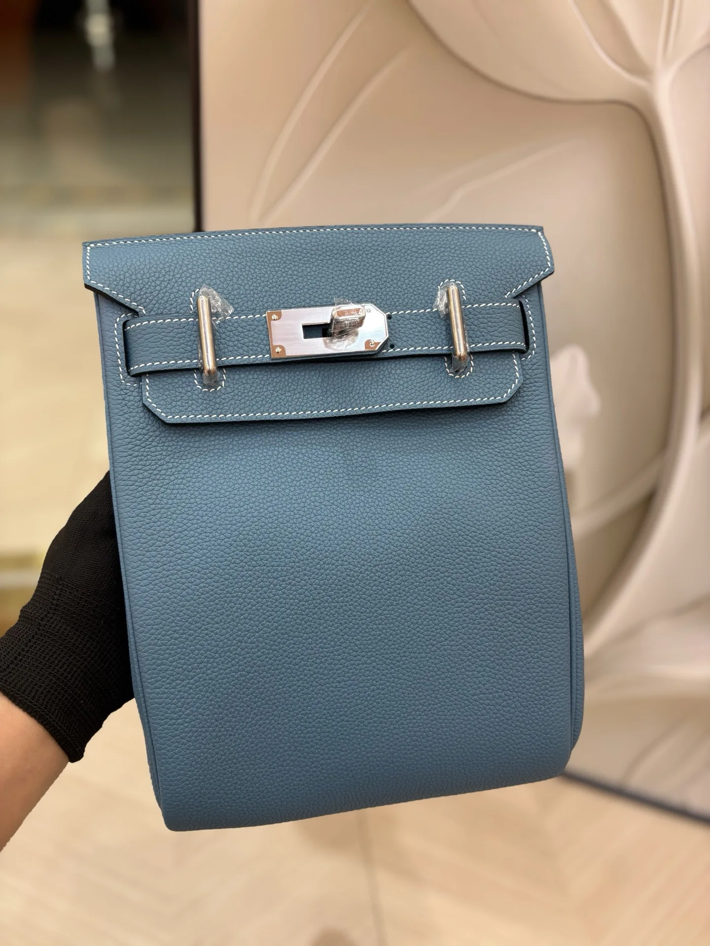 Hermes Hac a dos Trumpet Backpack 21cm Men s and Women s Chest Bag