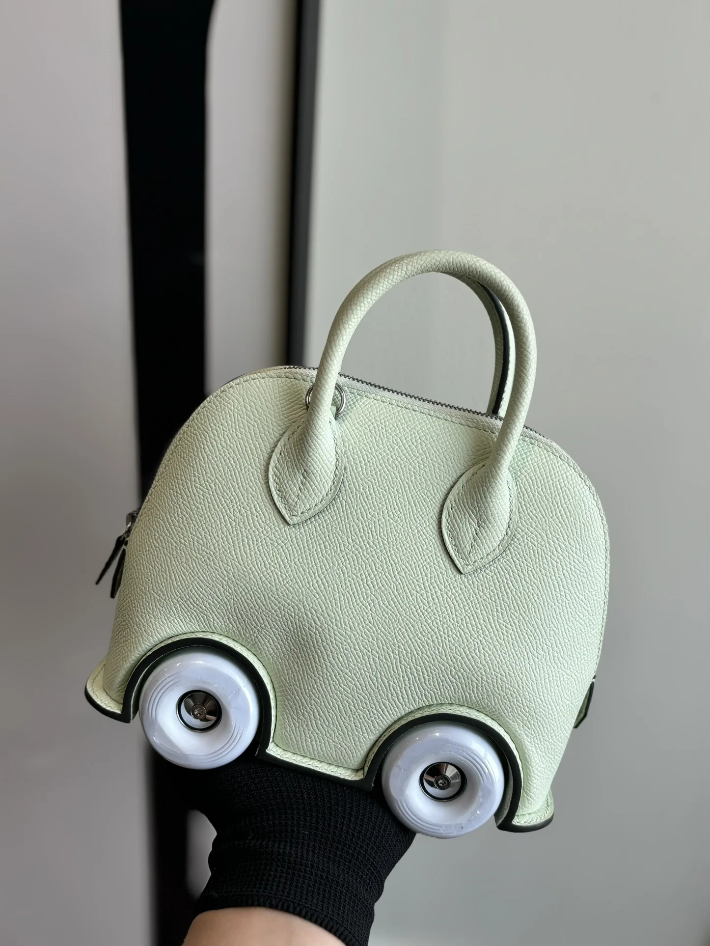 Hermes Bolide on Wheels Q Car Handbag