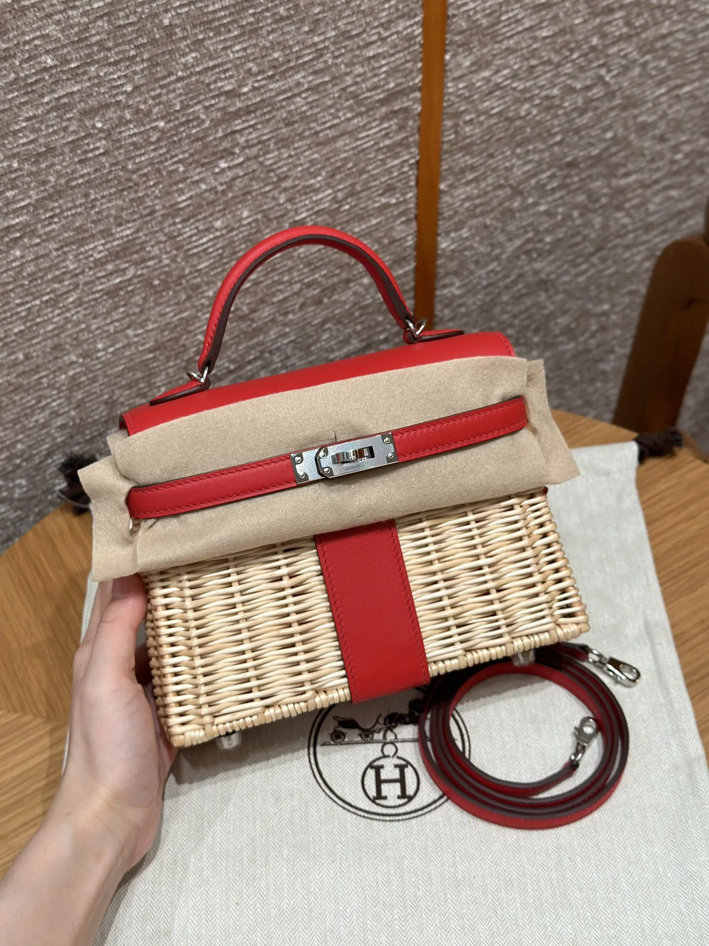 Hermes Kelly Picnic 20cm Handbag