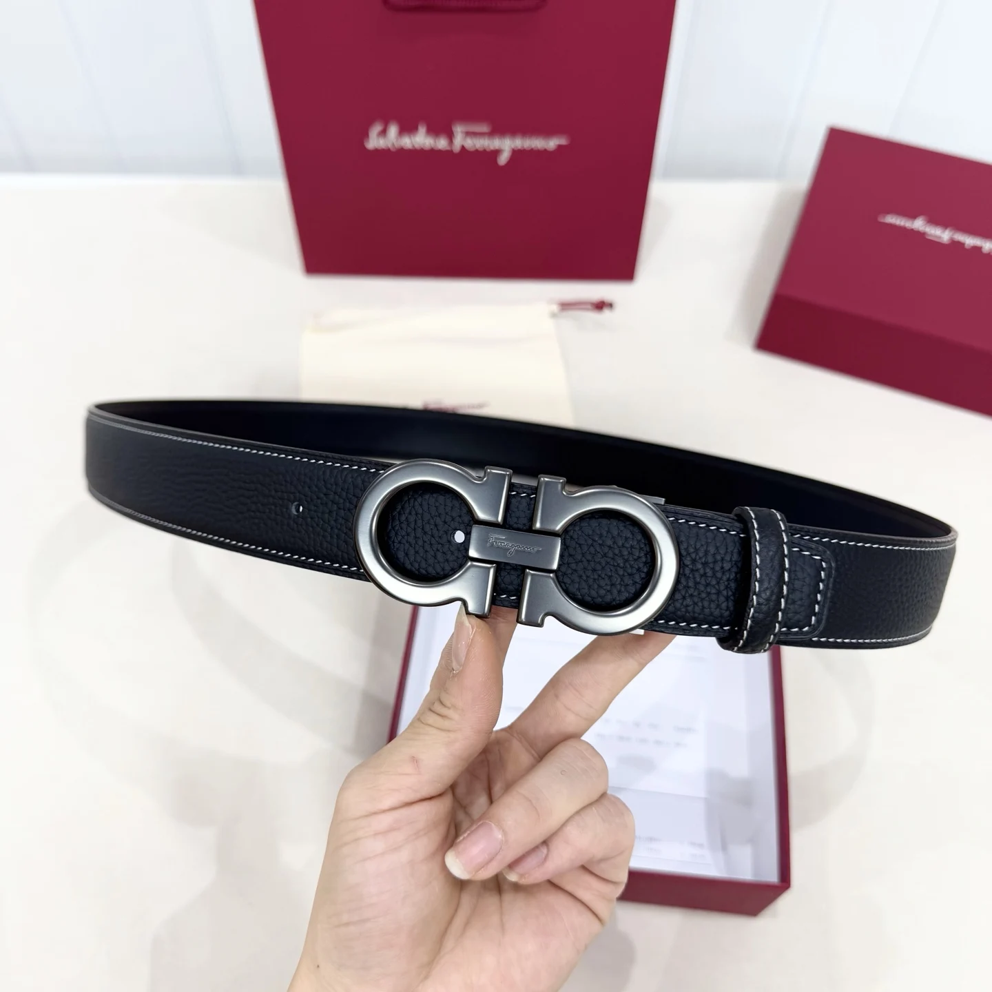 Ferragamo Bespoke Reversible Leather Belt Ferragamo Bespoke Reversible Leather Belt