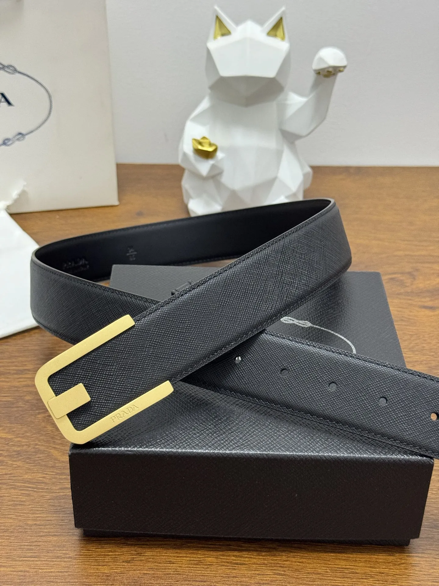 Prada 40MM Men s Plain Texture Cowhide Leather Belt