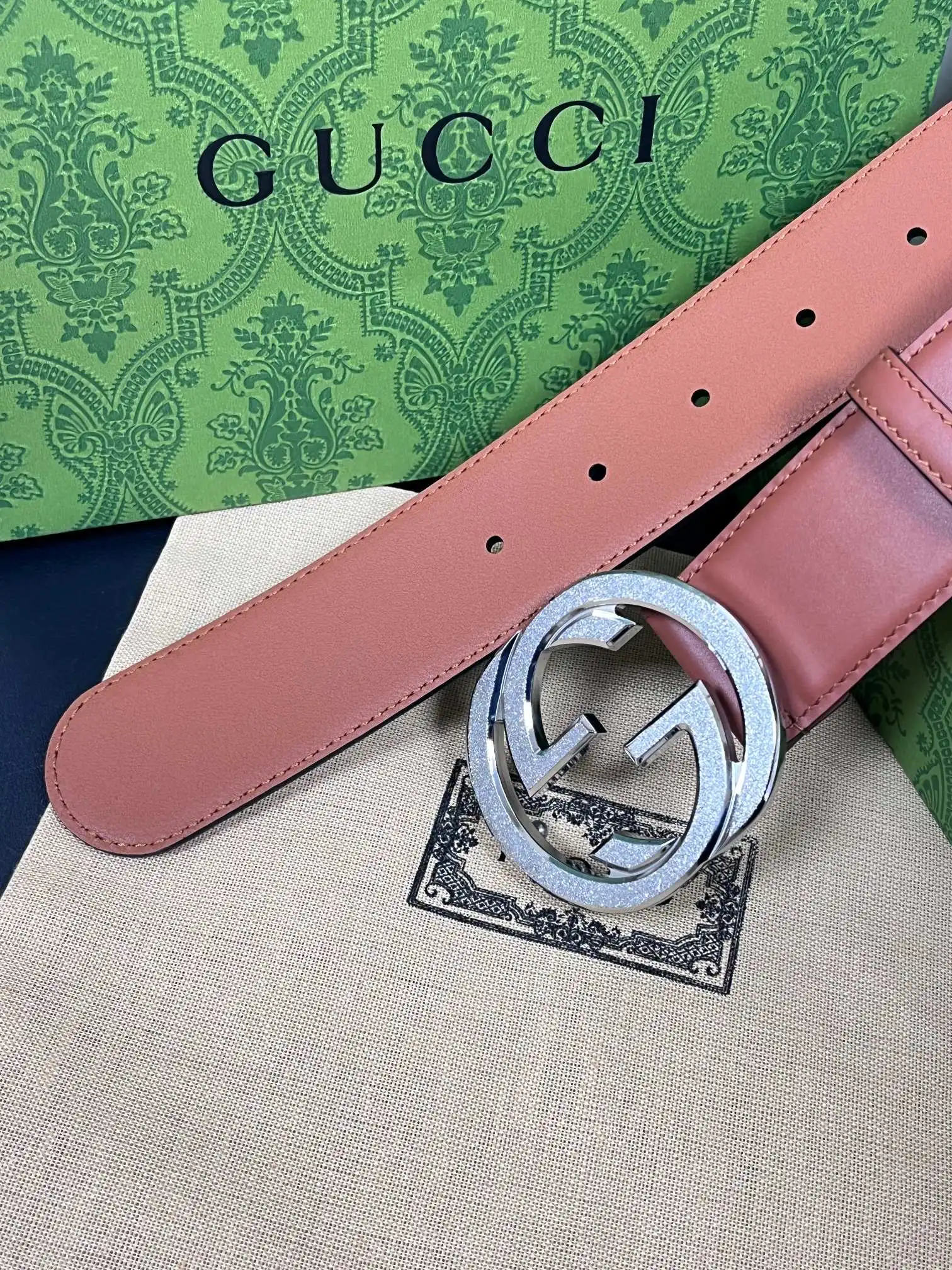 Gucci 40MM Men s Classic Fashion Business Leather Belt
