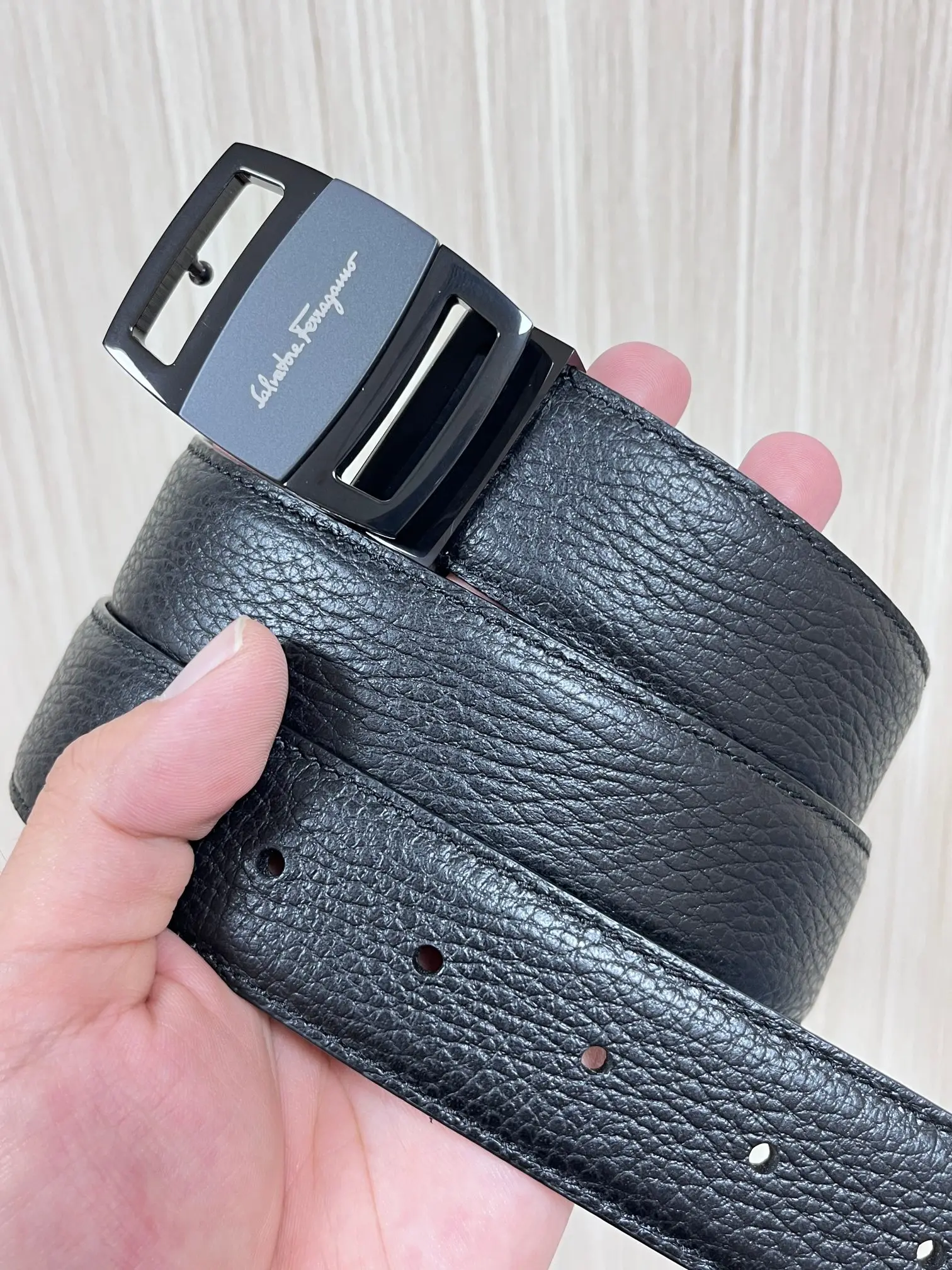 Ferragamo 3.5cm width, premium custom-made men s reversible leather belt