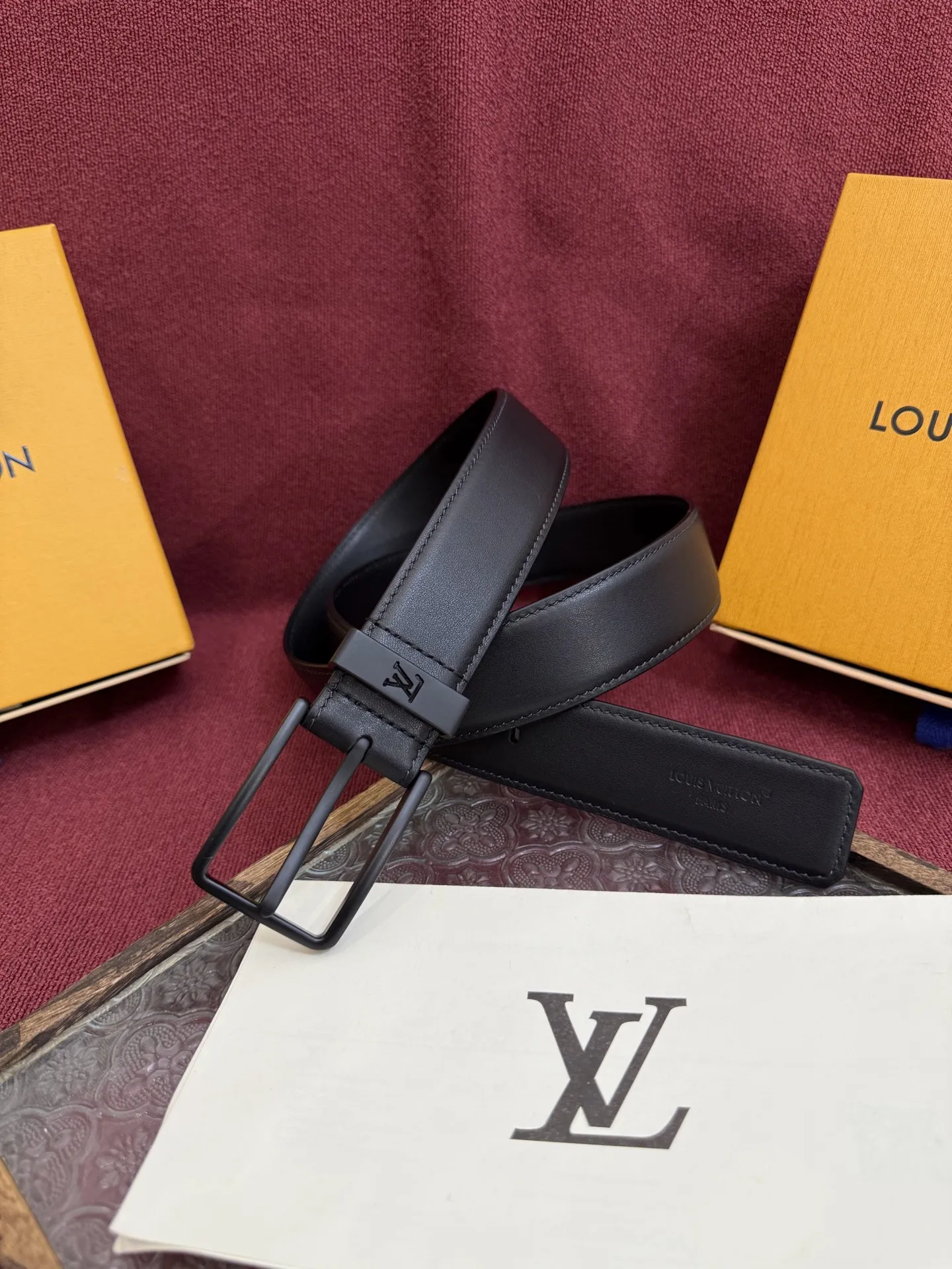 Louis Vuitton 2025 New Men s Leather Belt, 3.5cm Width