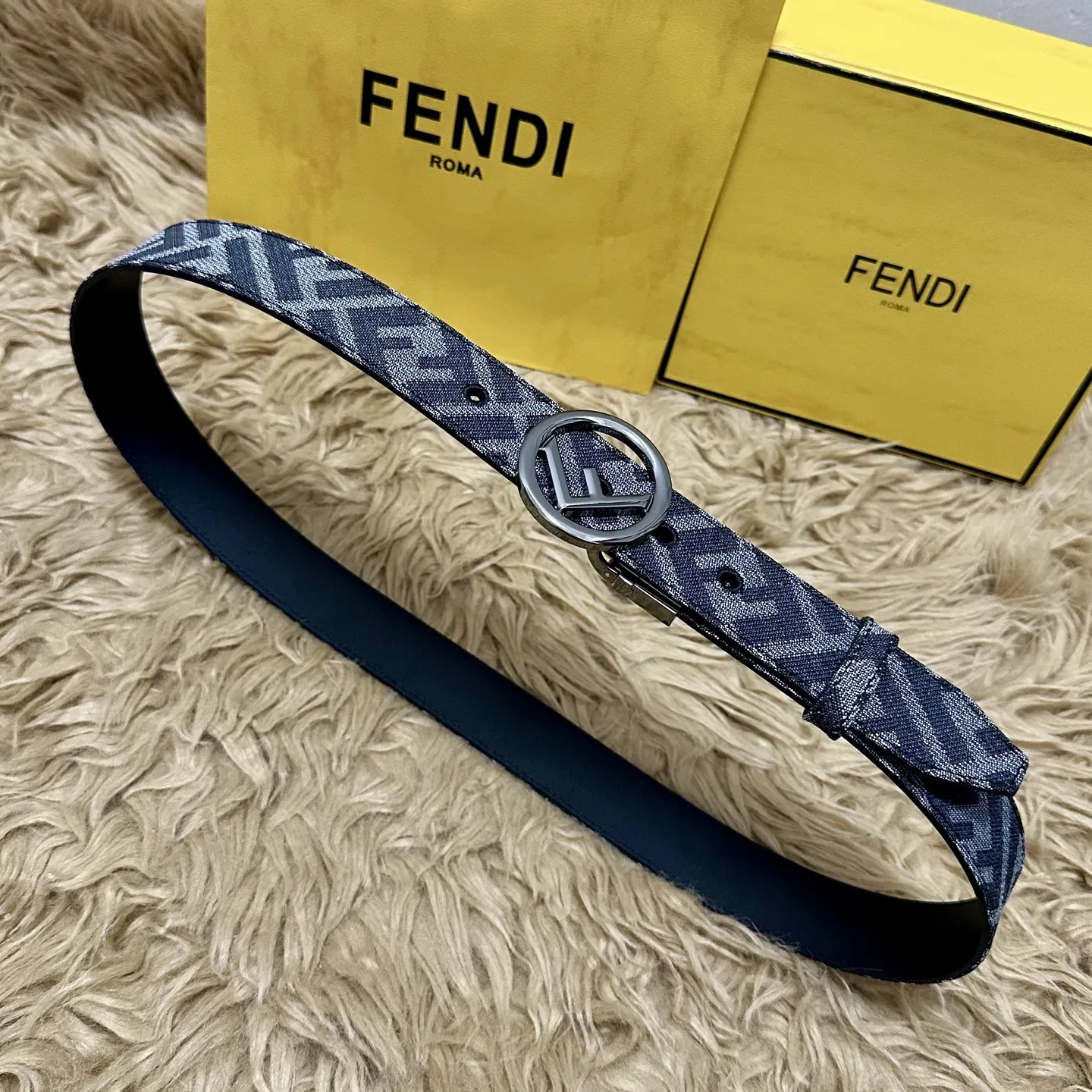Fendi 3.5CM FF motif men s classic belt