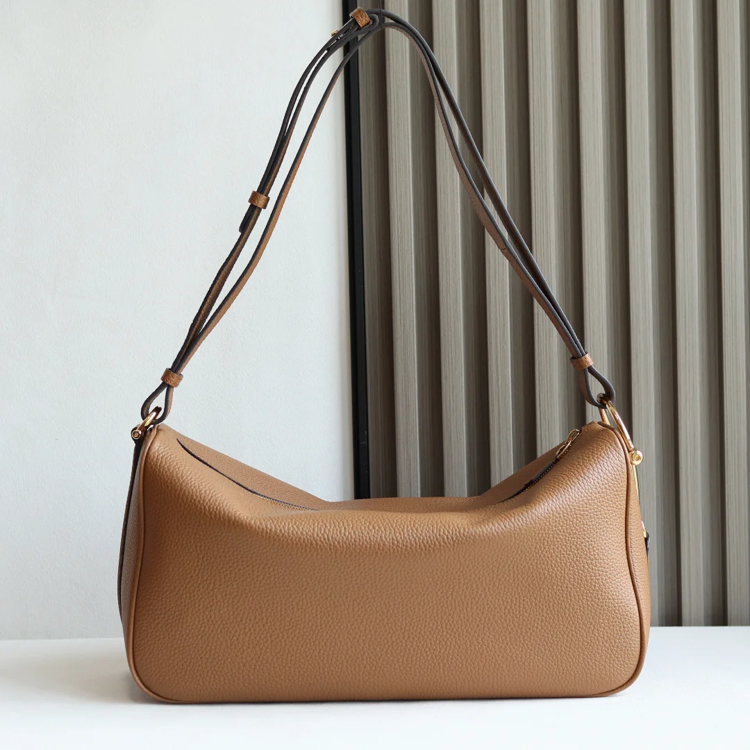 Gucci 862530 Half Horsebit Large Shoulder Bag