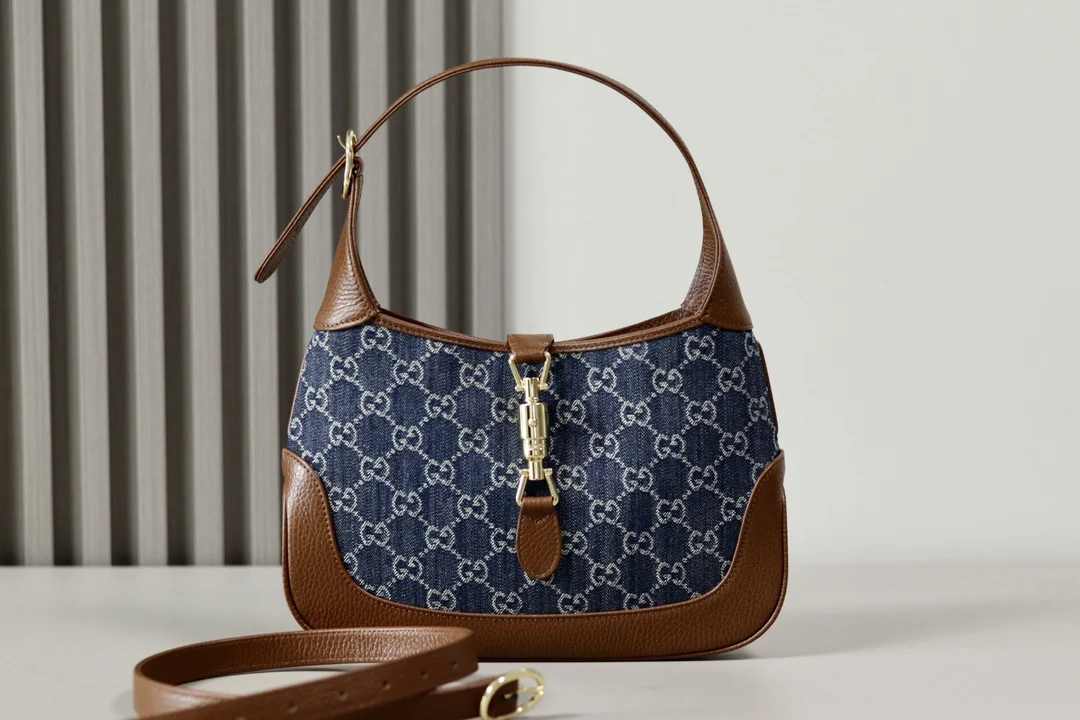 Gucci 636706 Jackie 1961 Series Handbag