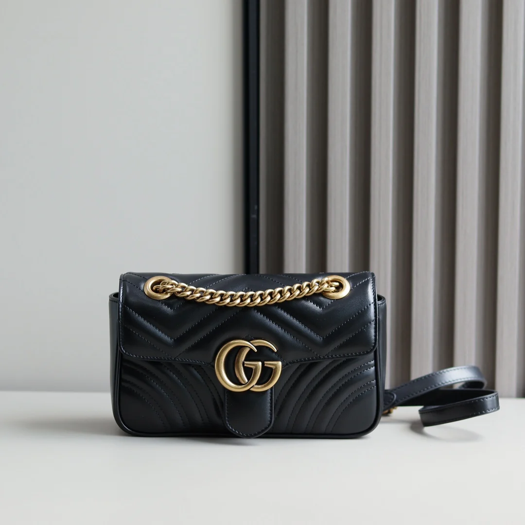 Gucci 446744 GG Marmont Chevron Chain Bag