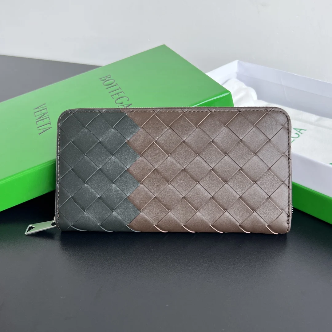 Bottega Veneta 749427 Men s Woven Leather Wallet