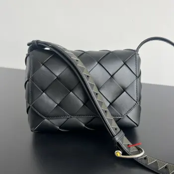 817921 Diago New Year of the Snake Limited Edition Crossbody Bag Replica Bottega Veneta mens bags