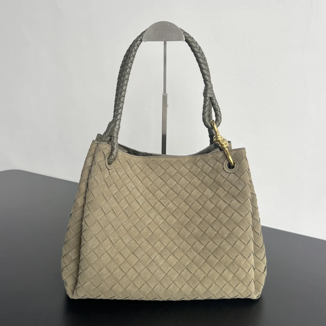 Bottega Veneta 796571 New Intrecciato Leather Shoulder Bag