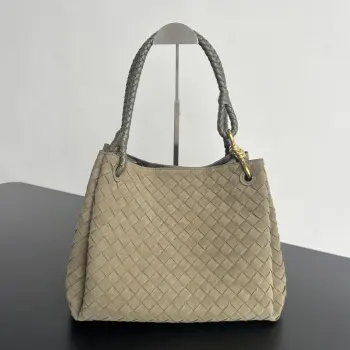 796571 New Intrecciato Leather Shoulder Bag Replica Bottega Veneta womens bags