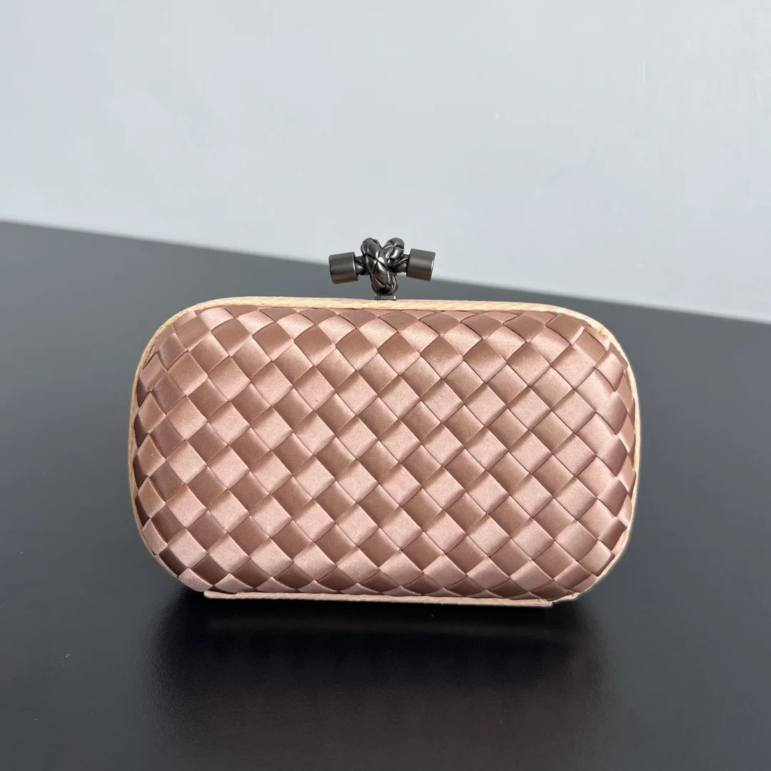 Bottega Veneta 8651 kont Evening Clutch 16cm Women s Clutch Bag Bottega Veneta 8651 kont Evening Clutch 16cm Women s Clutch Bag