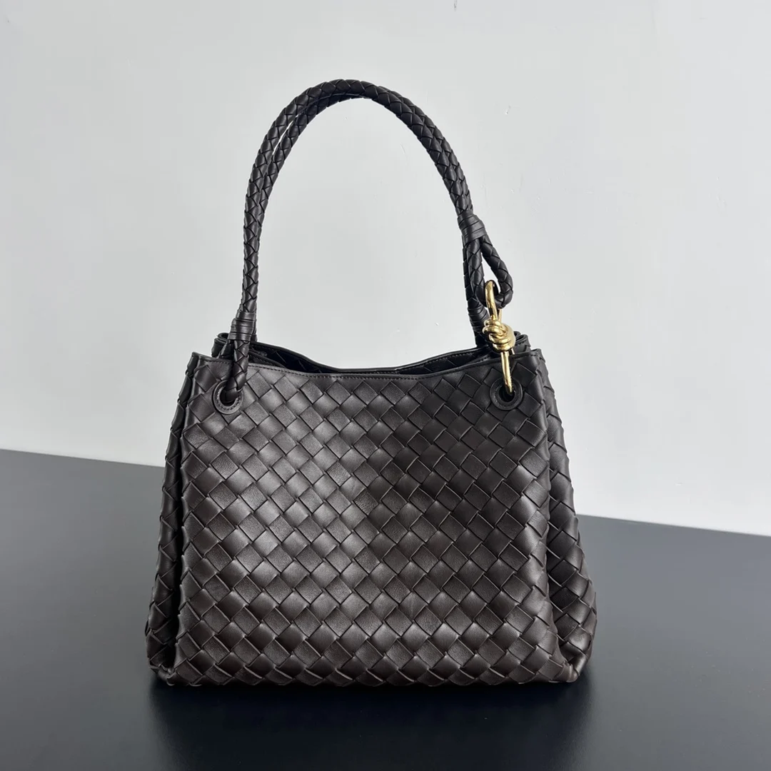 Bottega Veneta 796571 New Intrecciato Leather Shoulder Bag