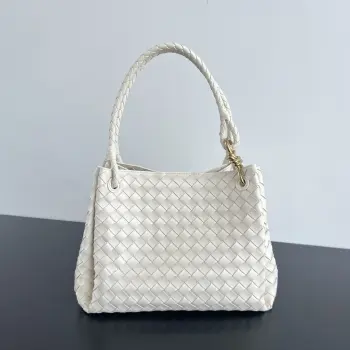 796571 New Intrecciato Leather Shoulder Bag Replica Bottega Veneta womens bags